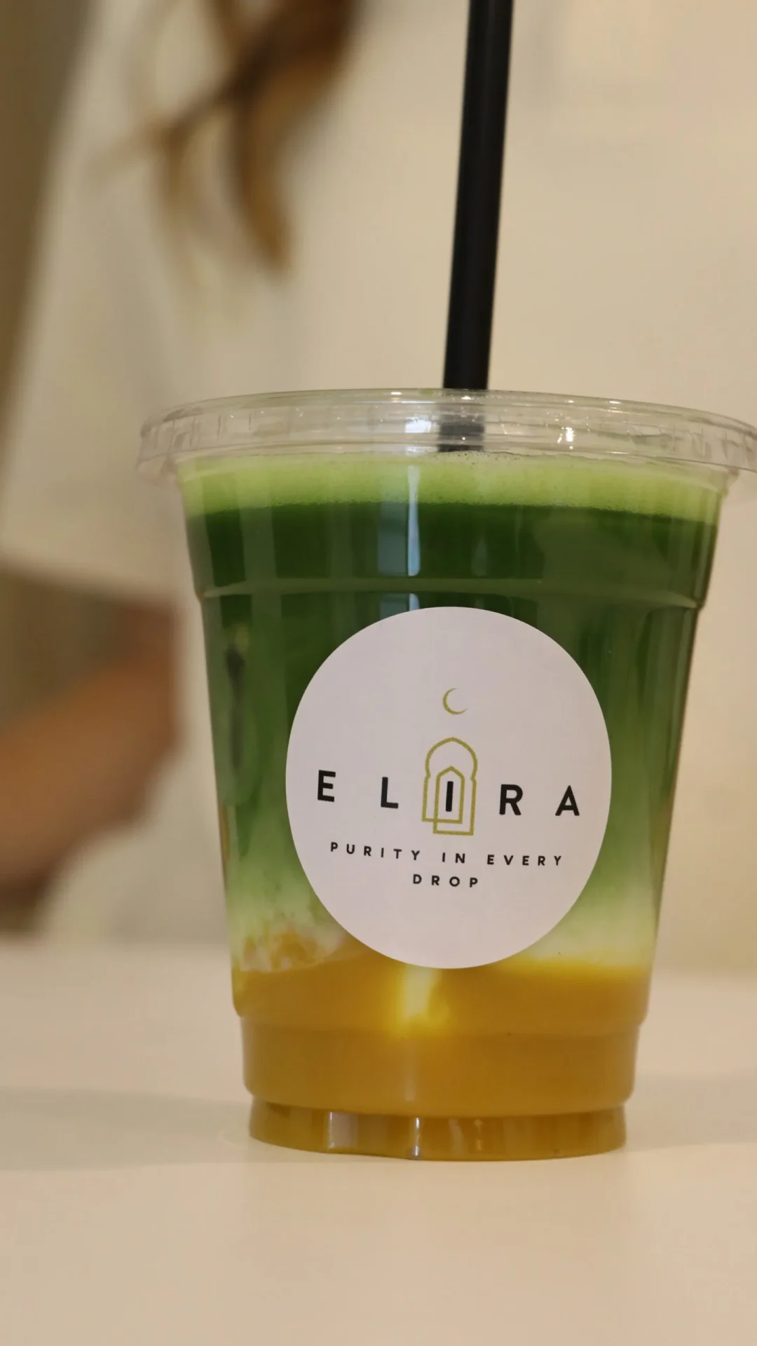 Matcha Latte mit Mango – fruchtig-cremiger Drink aus Contest Grade Matcha